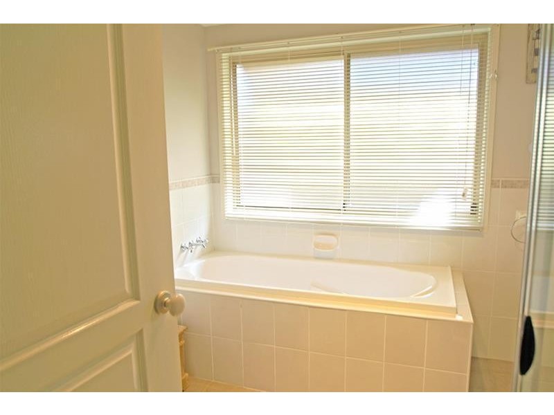 52 Diamond Circuit, Rutherford NSW 2320