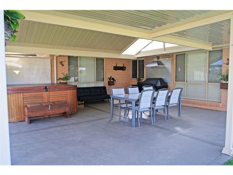 52 Diamond Circuit, Rutherford NSW 2320