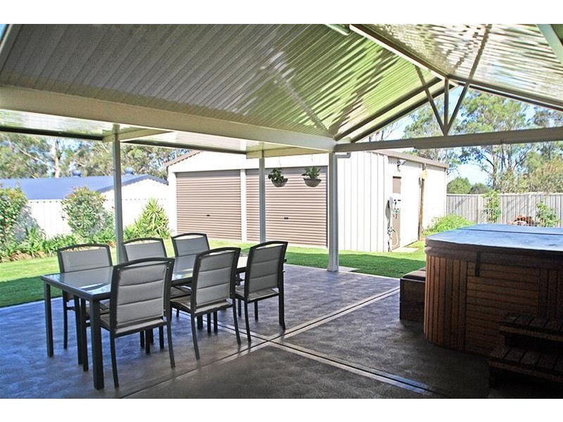 52 Diamond Circuit, Rutherford NSW 2320