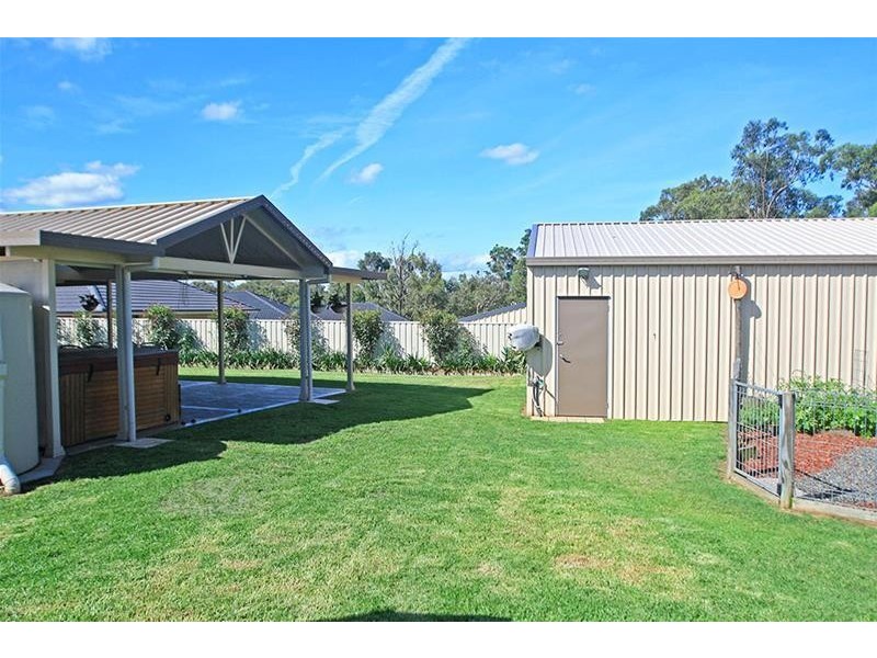 52 Diamond Circuit, Rutherford NSW 2320