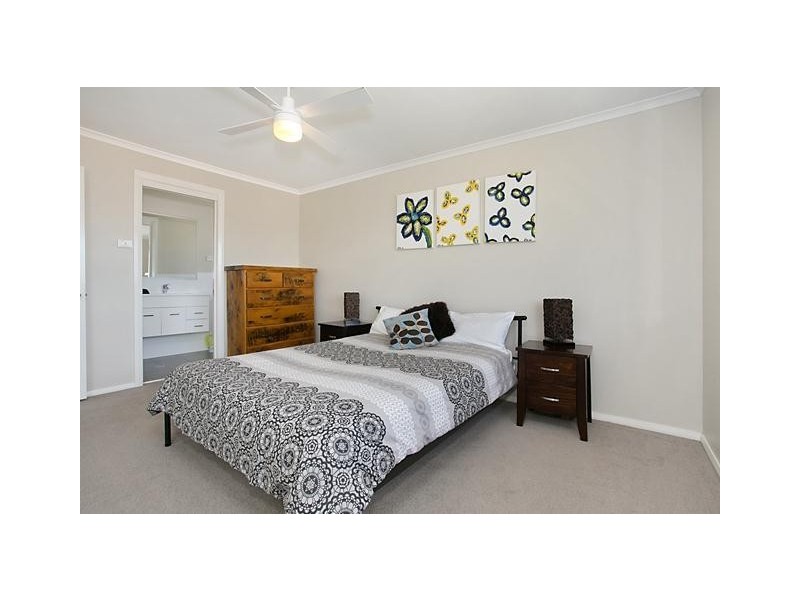 2-4 Crinoline Street, Denman NSW 2328