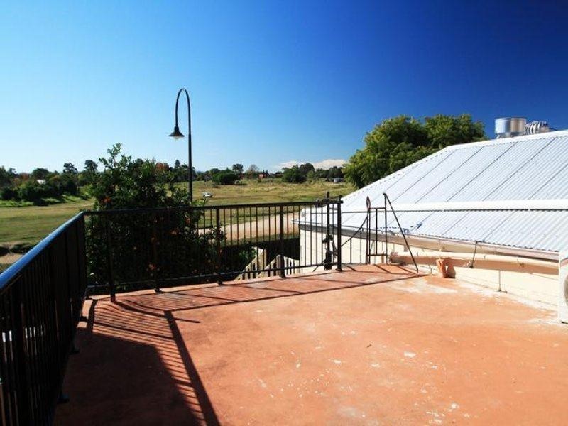 348A HighStreet, Maitland NSW 2320