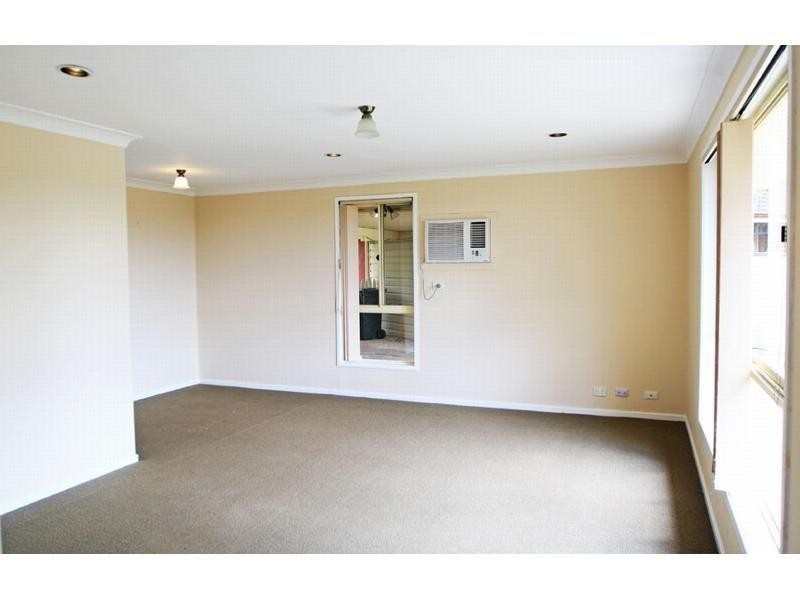 8 Quinton Close, Rutherford NSW 2320