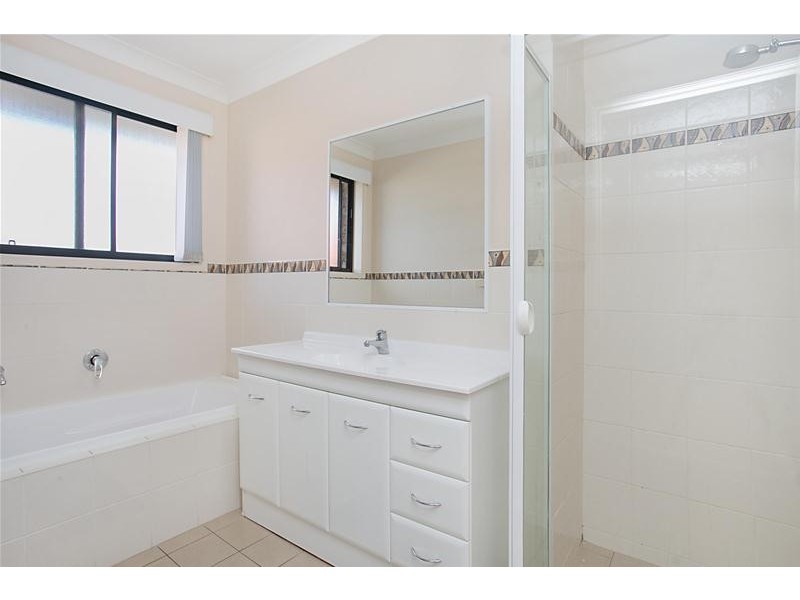 9 Dominic Cove, Rutherford NSW 2320