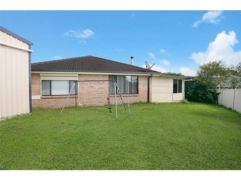 9 Dominic Cove, Rutherford NSW 2320
