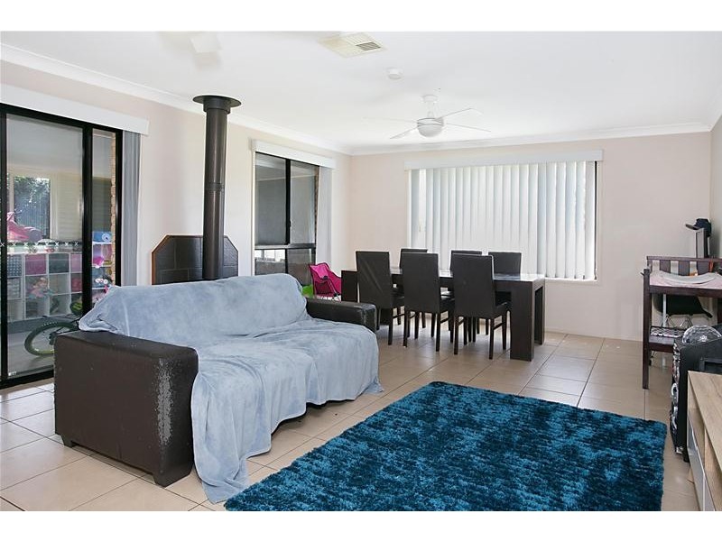 9 Dominic Cove, Rutherford NSW 2320