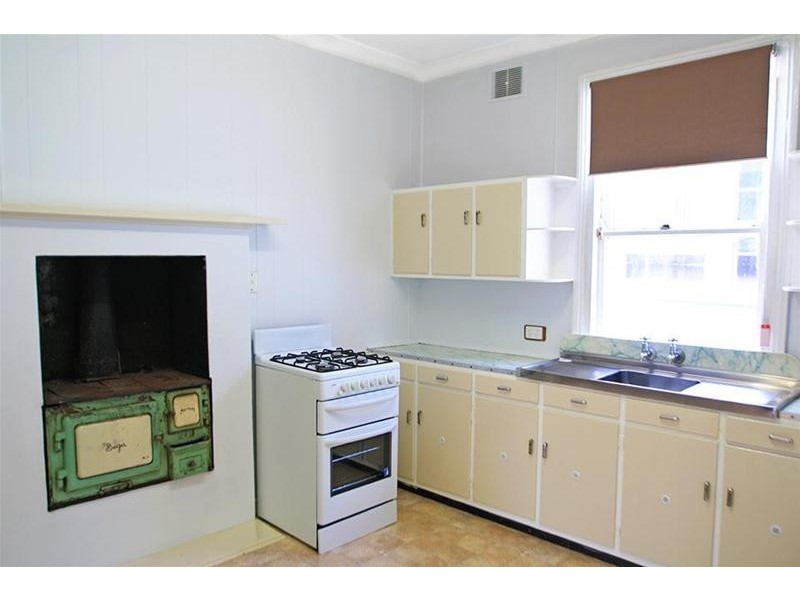 19 Aberglasslyn Road, Rutherford NSW 2320