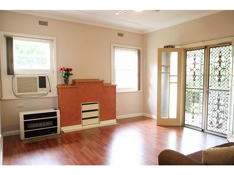 33 Green Street, Telarah NSW 2320