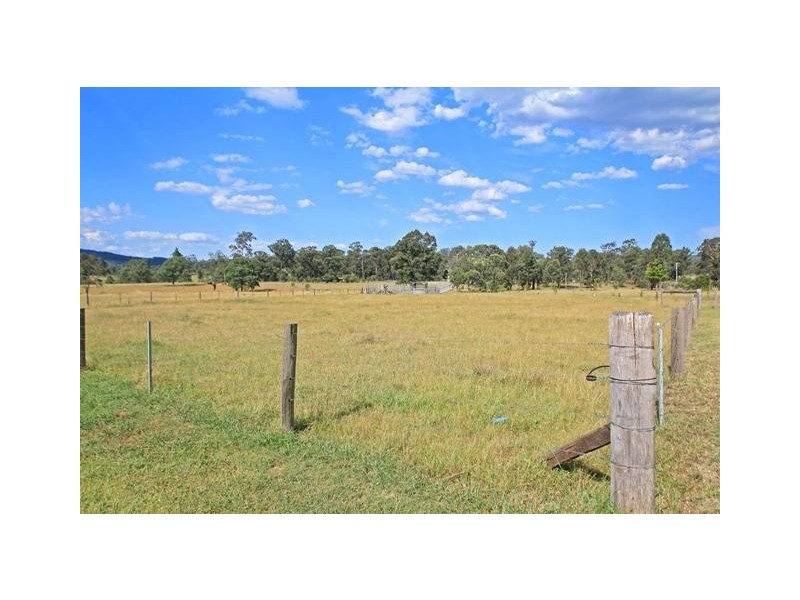 677 Dungog Road, Hilldale NSW 2420