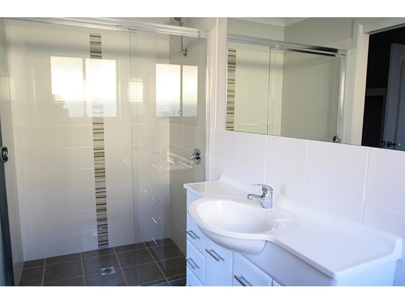 14 Vikki Avenue, Aberglasslyn NSW 2320