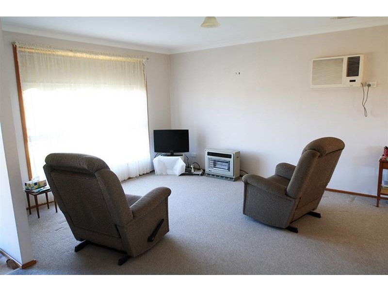 132 Regiment Road, Rutherford NSW 2320