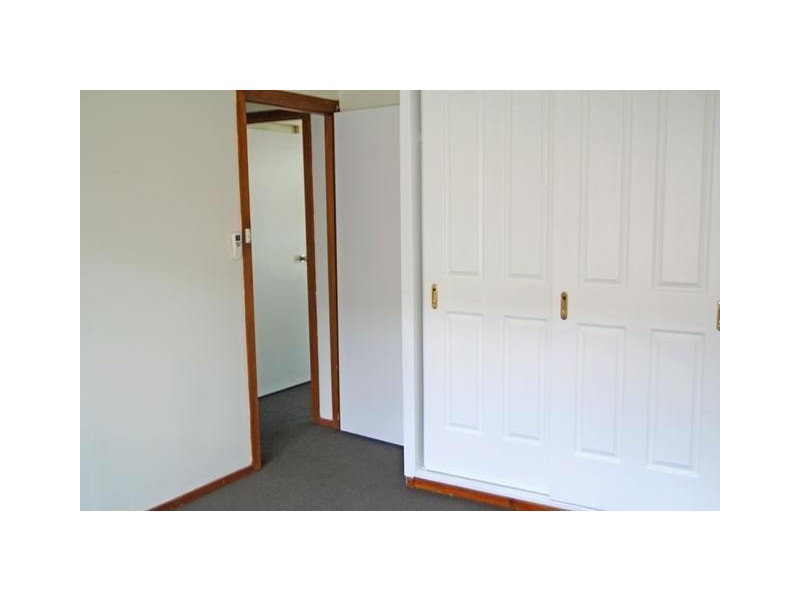 2/181 High Street, East Maitland NSW 2323