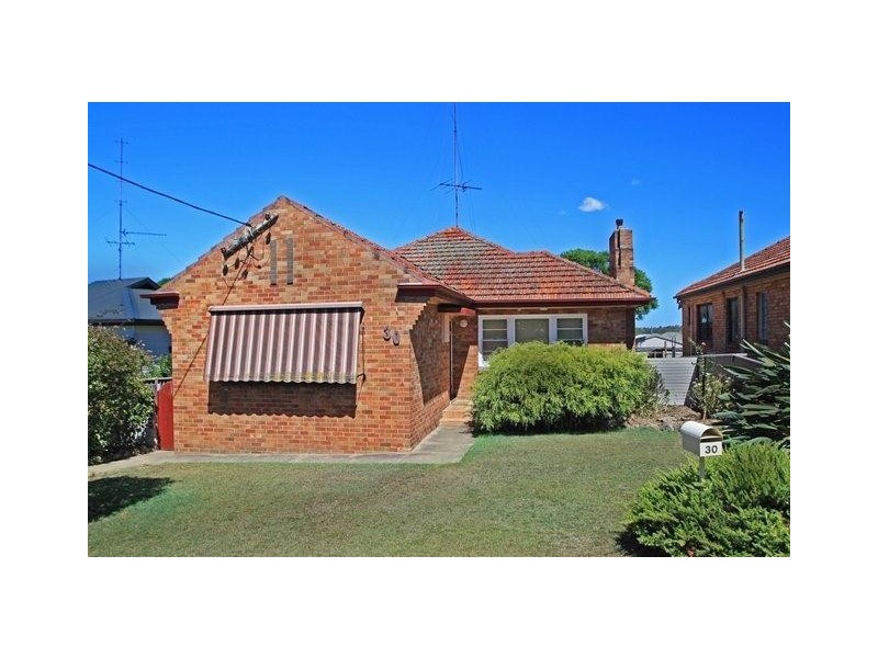 30 Victoria Street, East Maitland NSW 2323