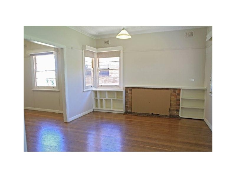 30 Victoria Street, East Maitland NSW 2323