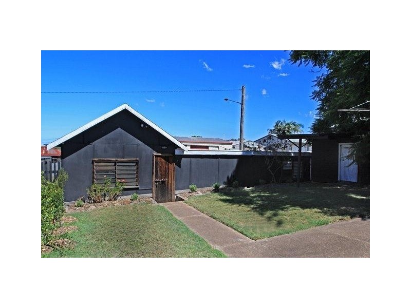 30 Victoria Street, East Maitland NSW 2323