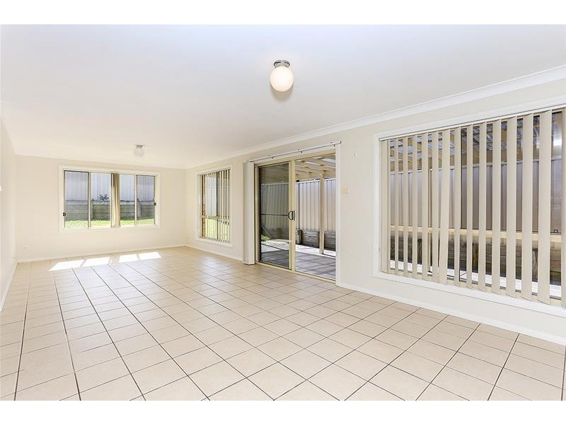 56 Canterbury Drive, Raworth NSW 2321