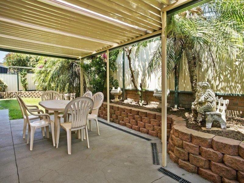 2/1 Verona Close, Rutherford NSW 2320