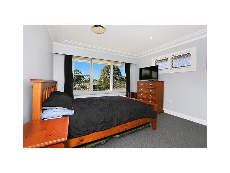43 Robert Street, Tenambit NSW 2323