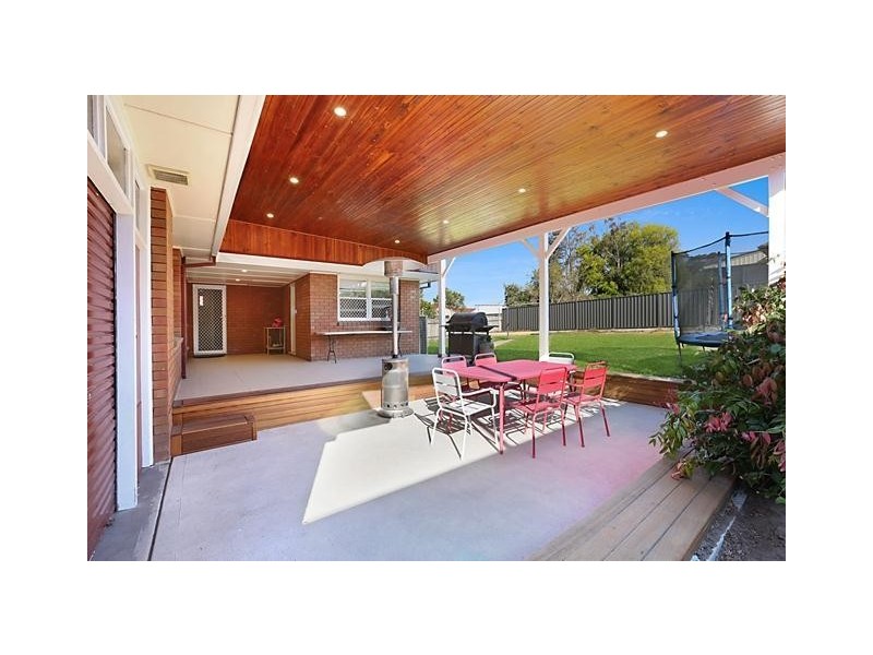 43 Robert Street, Tenambit NSW 2323