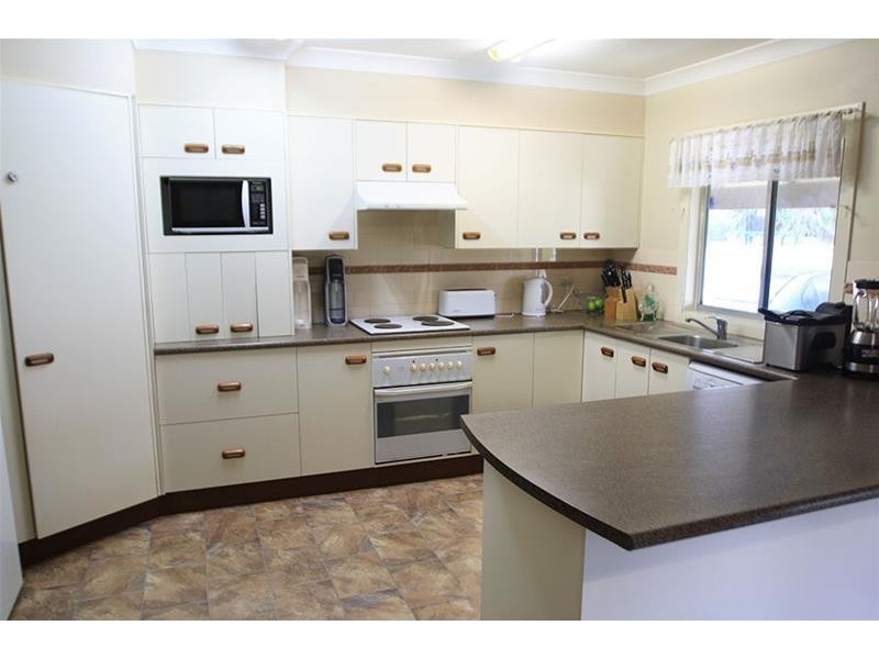 34 High Street, Largs NSW 2320