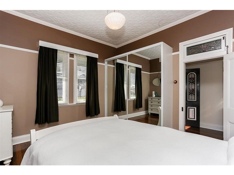 16 Thomas Street, Telarah NSW 2320