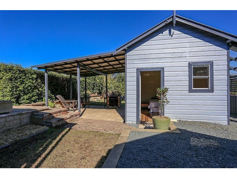 16 Thomas Street, Telarah NSW 2320