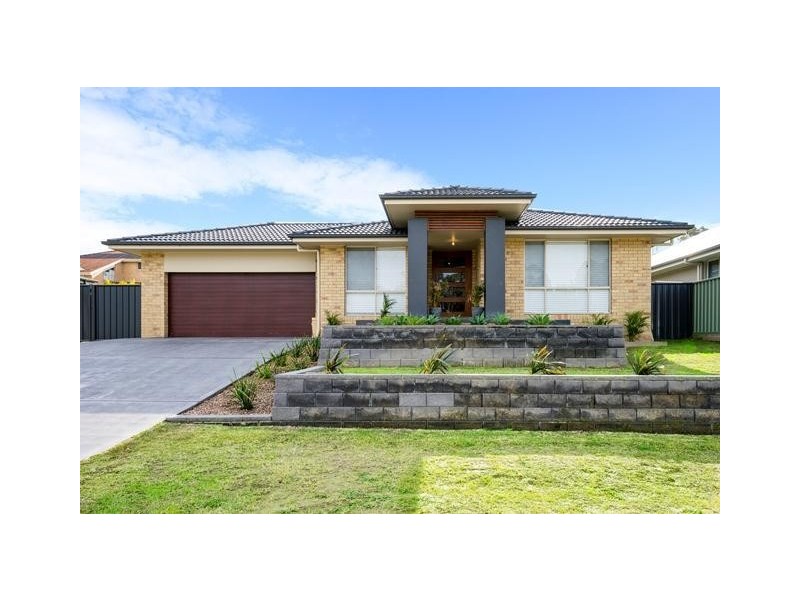 25 Hinchinbrook Close, Ashtonfield NSW 2323