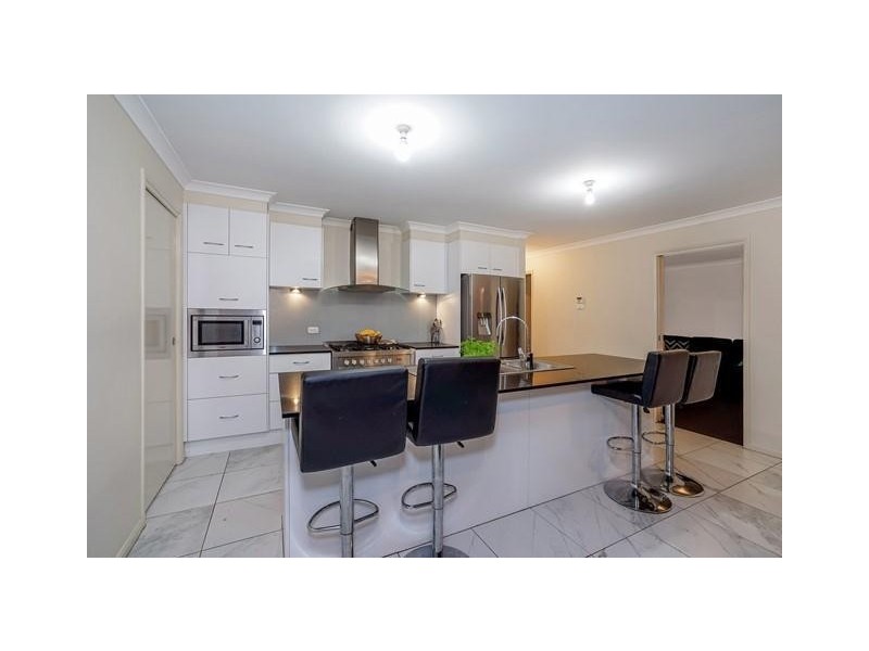 25 Hinchinbrook Close, Ashtonfield NSW 2323