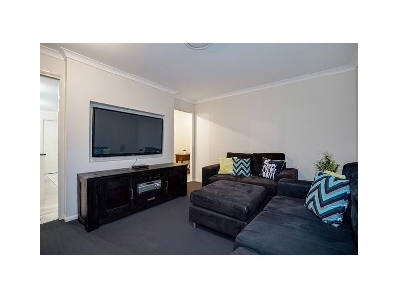 25 Hinchinbrook Close, Ashtonfield NSW 2323