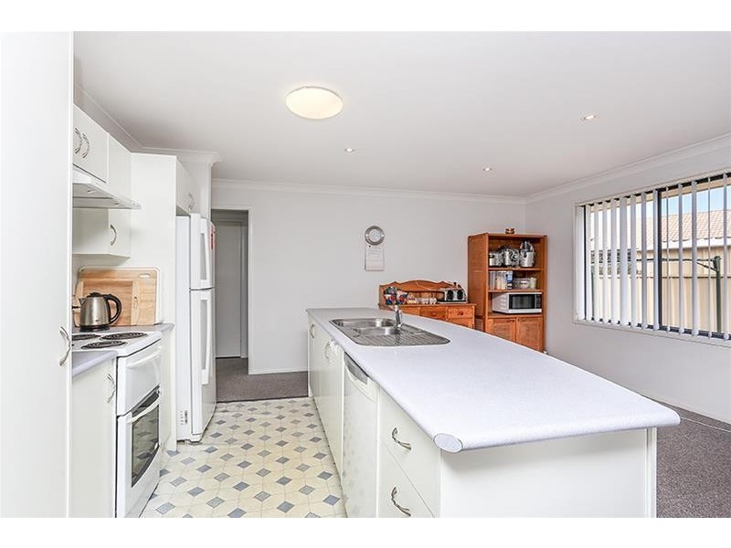 7 Joseph Close, Rutherford NSW 2320