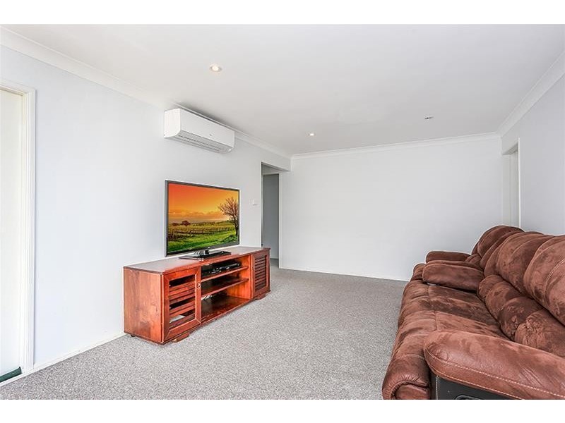 7 Joseph Close, Rutherford NSW 2320