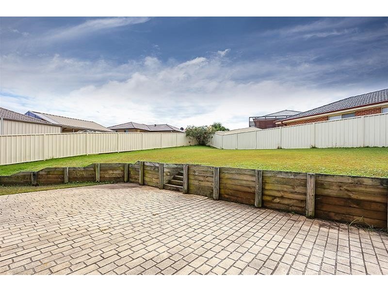 7 Joseph Close, Rutherford NSW 2320