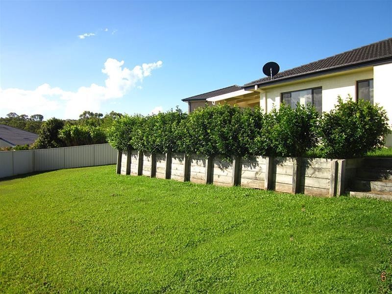 12 Caitlin Close, Bolwarra Heights NSW 2320