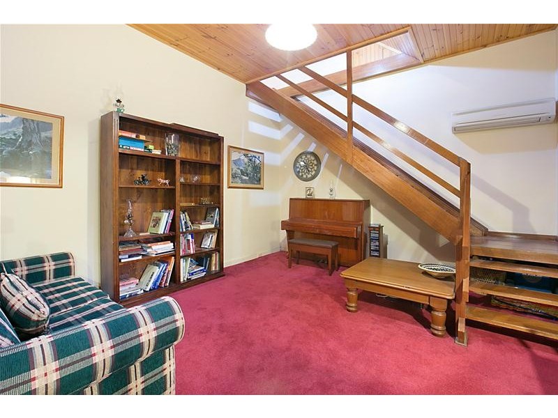 71 Owlpen Lane, Farley NSW 2320