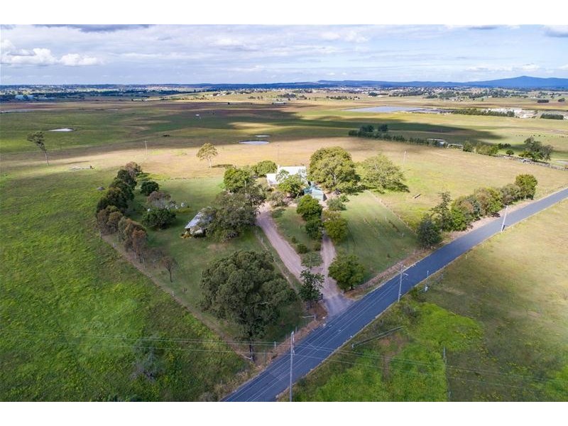 71 Owlpen Lane, Farley NSW 2320