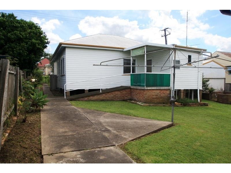 8 Green Street, Telarah NSW 2320