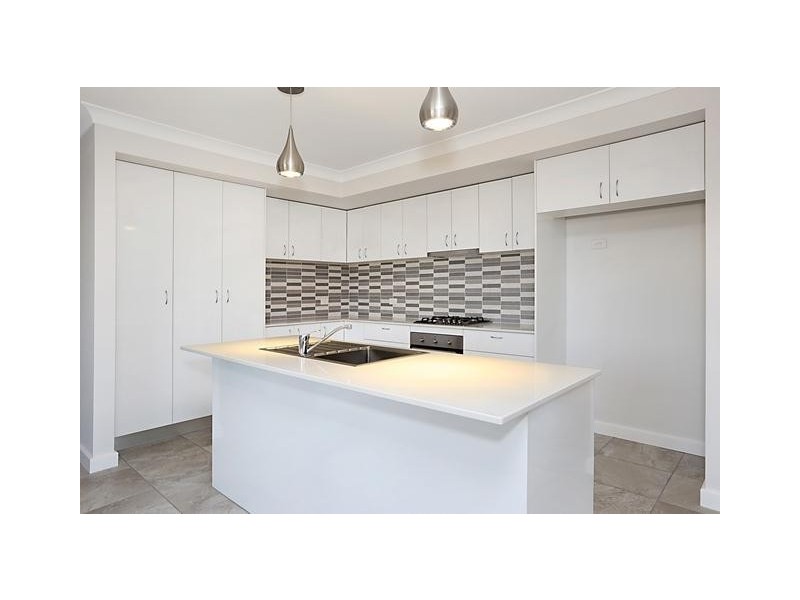 84 Gillies Street, Rutherford NSW 2320