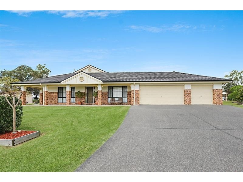 22 Reflection Drive, Louth Park NSW 2320