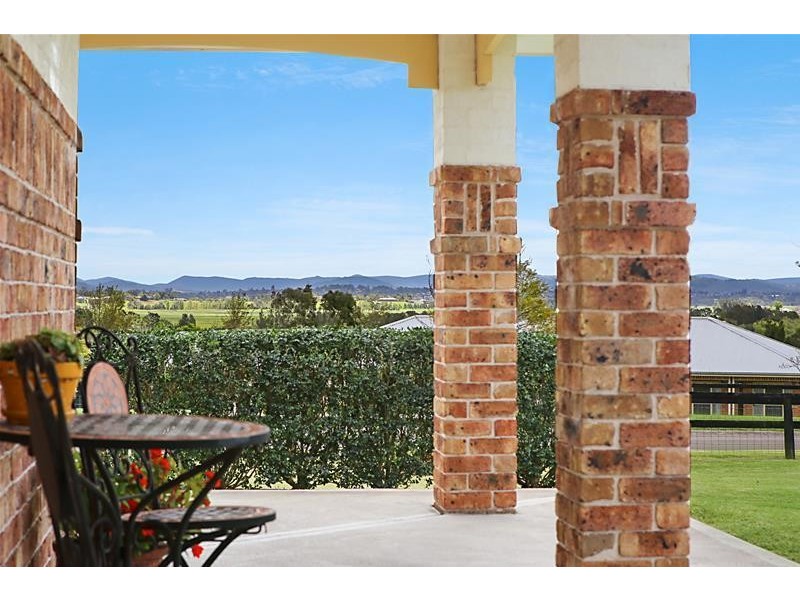 22 Reflection Drive, Louth Park NSW 2320