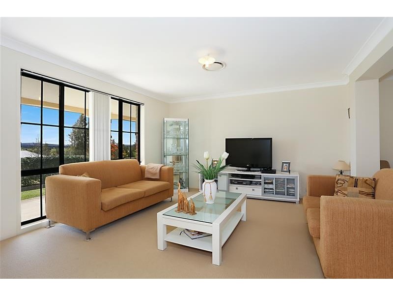 22 Reflection Drive, Louth Park NSW 2320