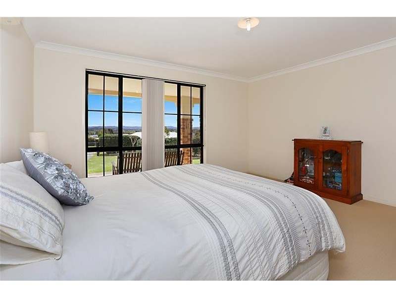 22 Reflection Drive, Louth Park NSW 2320