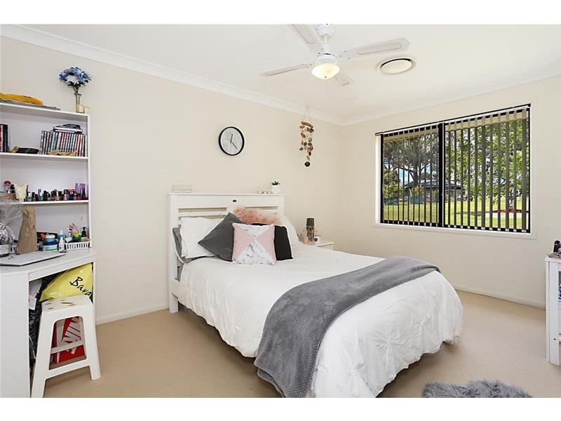 22 Reflection Drive, Louth Park NSW 2320