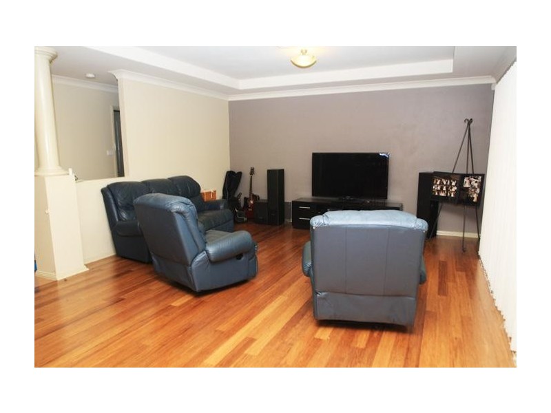 5 Treefern Close, Aberglasslyn NSW 2320