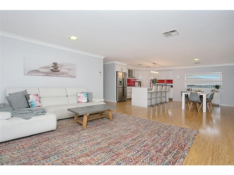 32 Capital Terrace, Bolwarra Heights NSW 2320