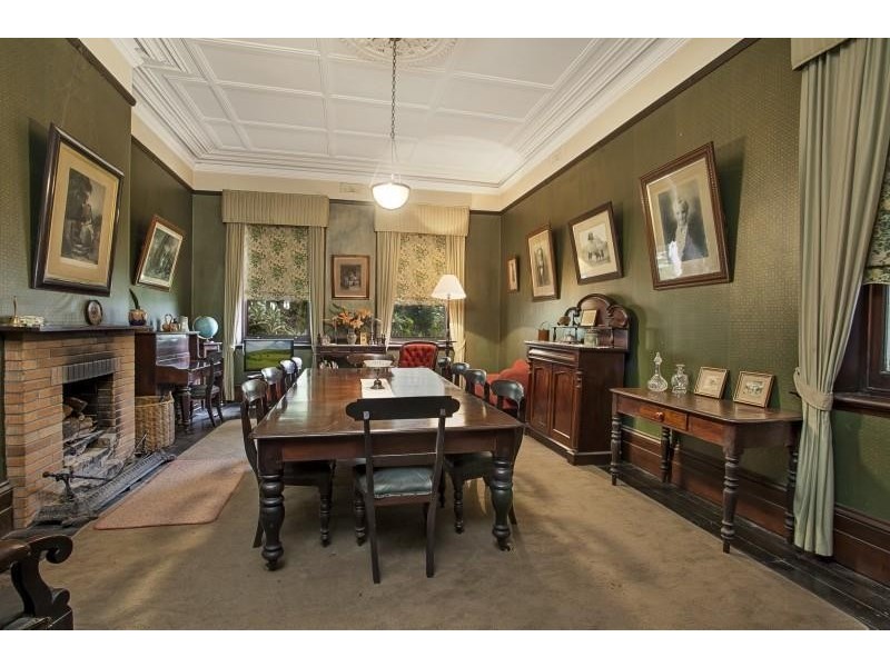 16 Ballard Street, Maitland NSW 2320