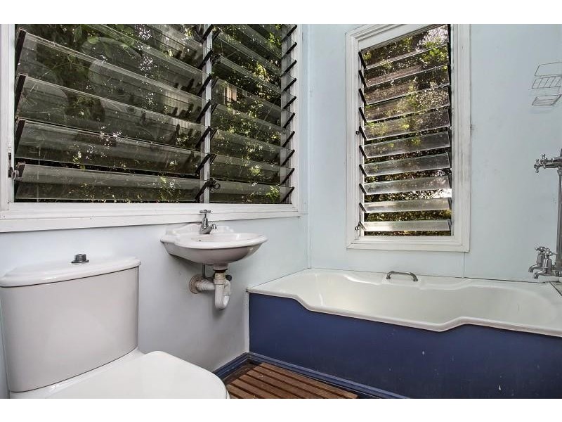 16 Ballard Street, Maitland NSW 2320