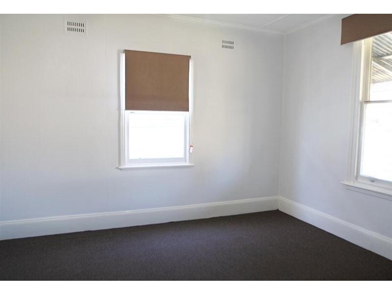 19 Aberglasslyn Rd Aberglasslyn Road, Rutherford NSW 2320