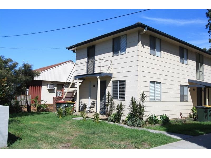 3/233 New England Highway, Rutherford NSW 2320