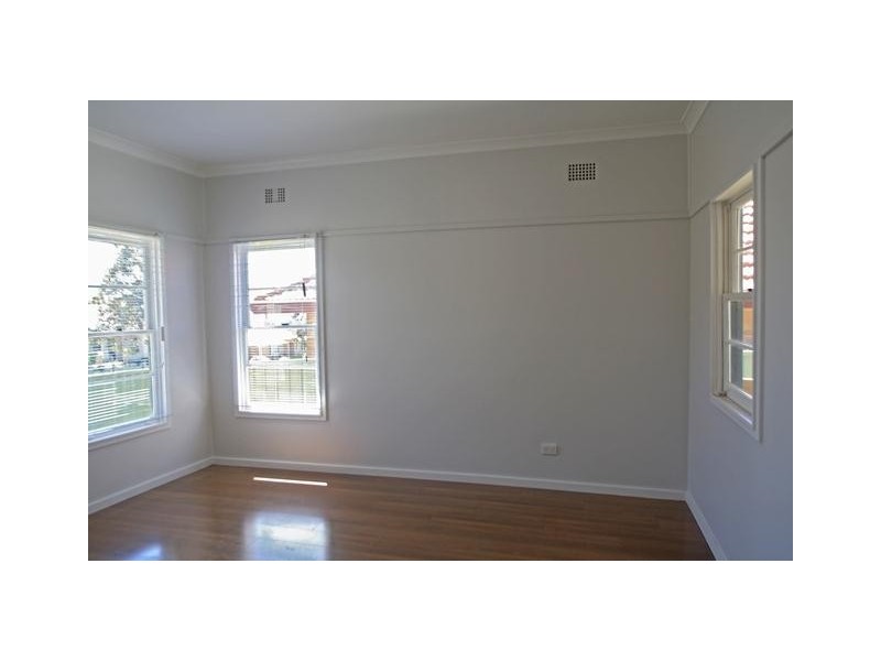 82B Gillies Street, Rutherford NSW 2320