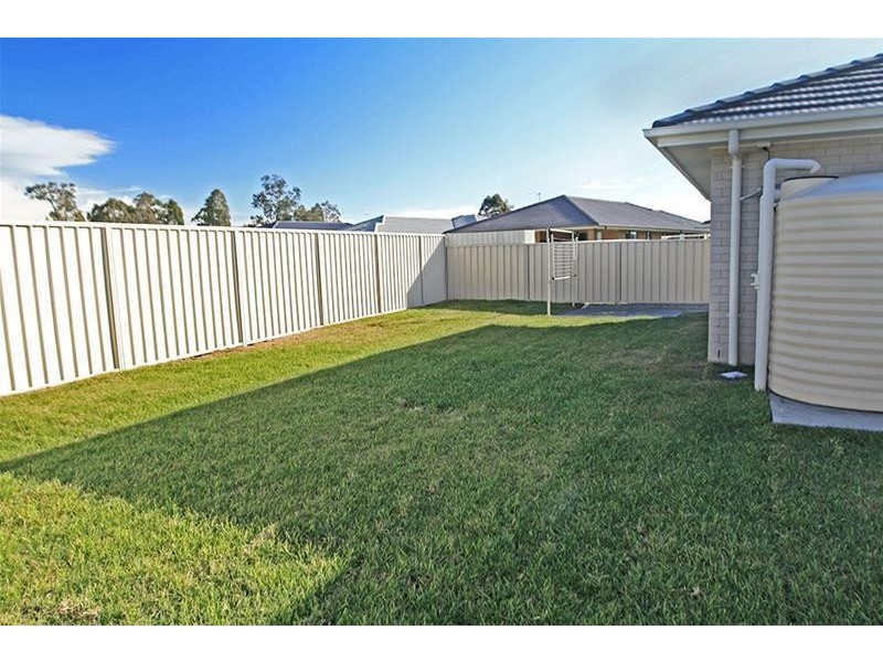 43  Sapphire Drive, Aberglasslyn NSW 2320